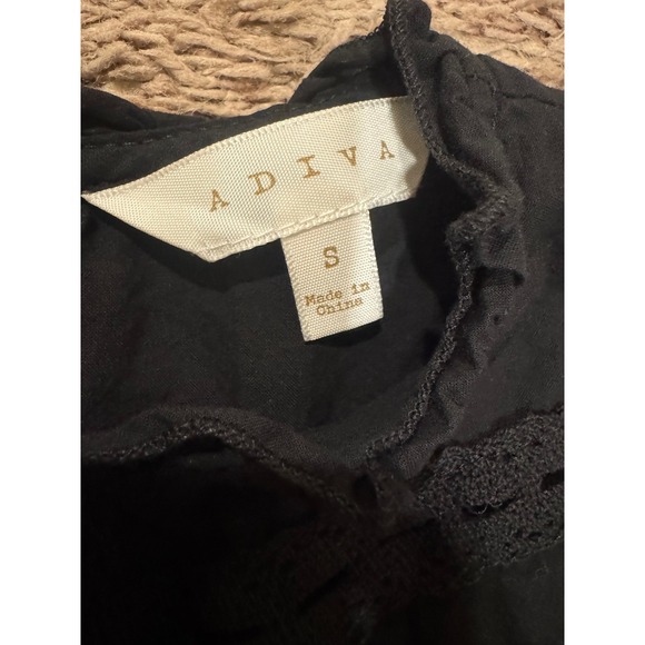 Adiva Black Eyelet Lace/Feminine Detail Top‎ – Size Small - Picture 2 of 4